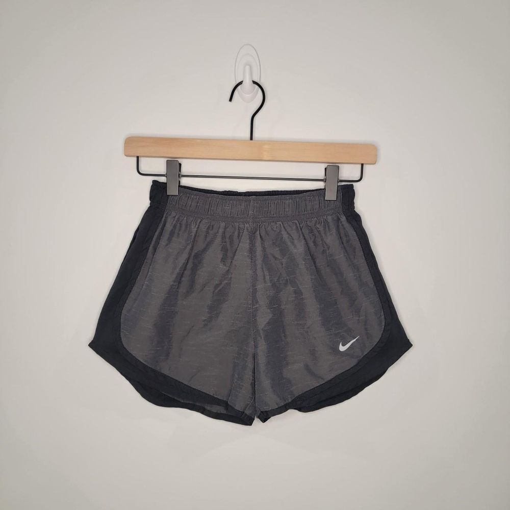 Nike Tempo Dri-Fit Grey/Black Running Shorts Women's Size Small